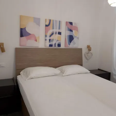 Quadrilocale Carducci Διαμέρισμα *