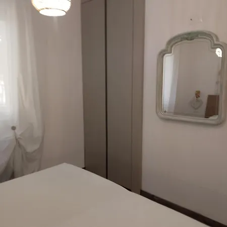 Quadrilocale Carducci Διαμέρισμα